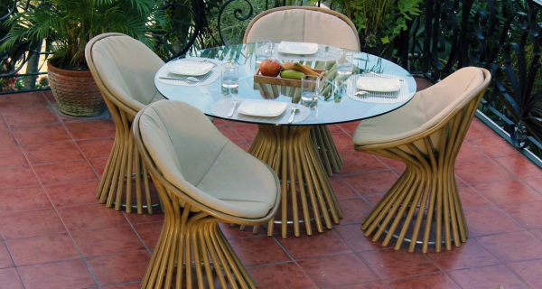 Frodo Dining Set